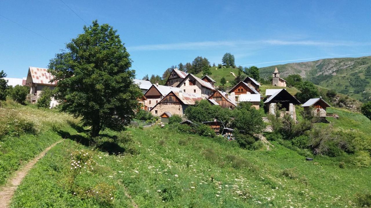 Hotel Aiguille Noire Valloire Exterior foto